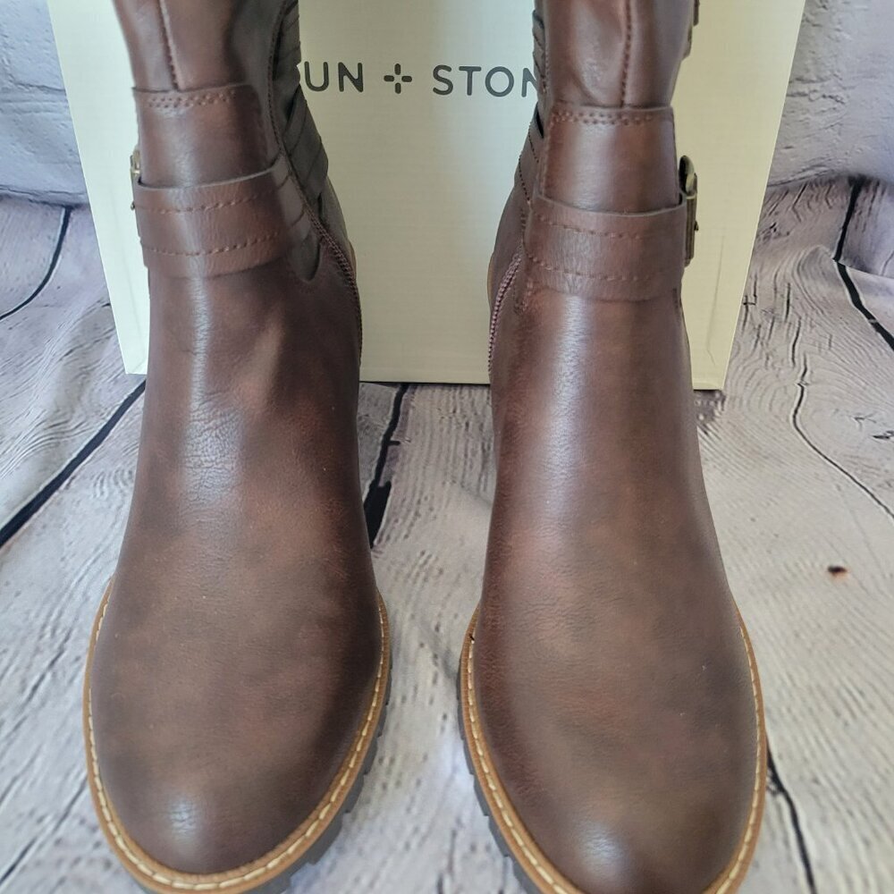 Sun + Stone Viviaan Lug Sole Boots - Picture 3 of 11